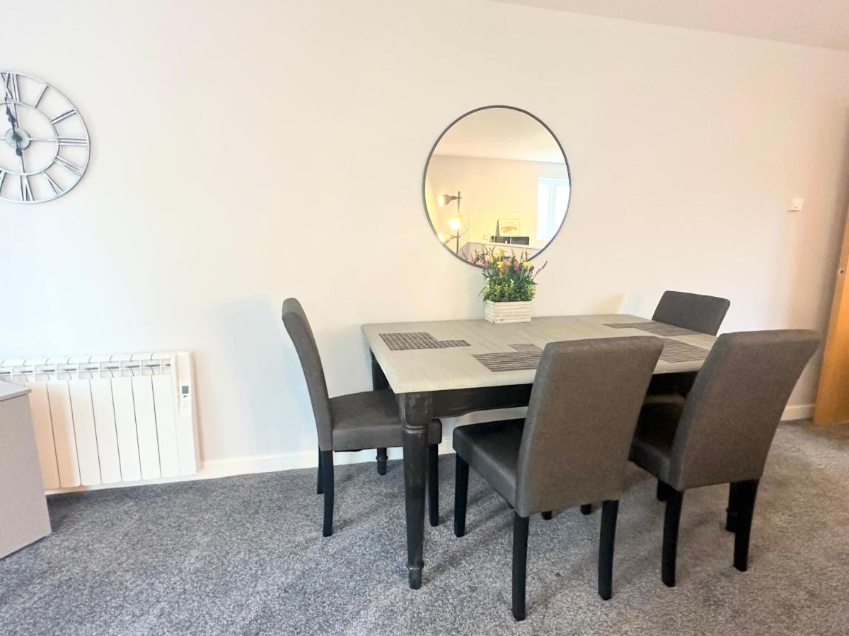 Superb 2 Bed 2 Bathroom Free Parking Derby Buitenkant foto