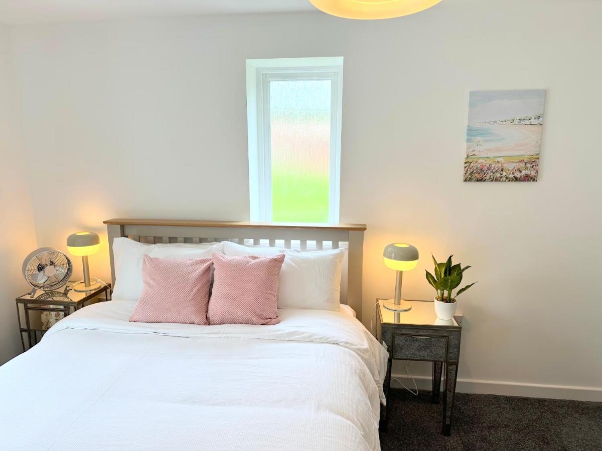 Superb 2 Bed 2 Bathroom Free Parking Derby Buitenkant foto